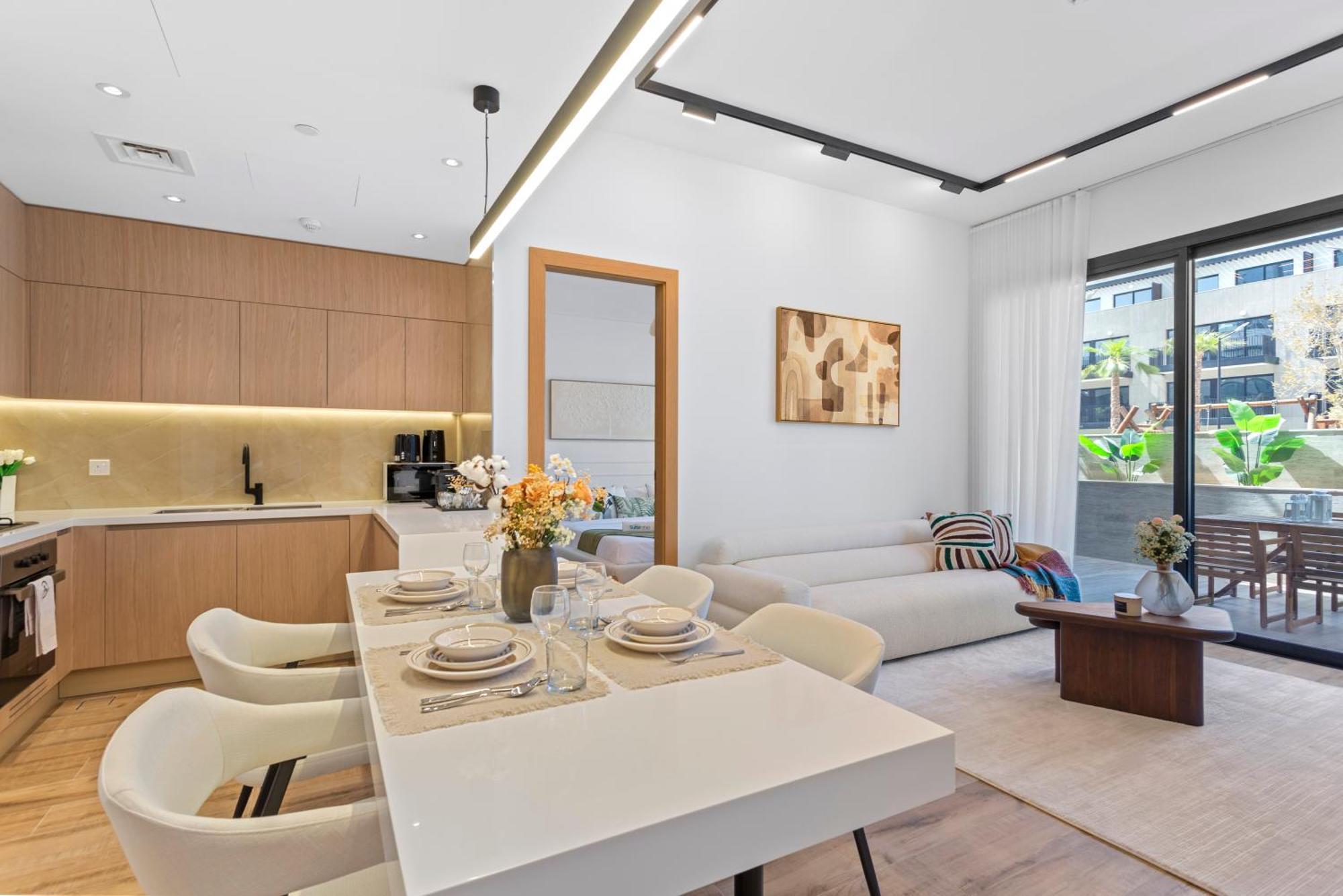 Apartment Spacious 2br Maid's In Jvc W 5 Star Amenities *
