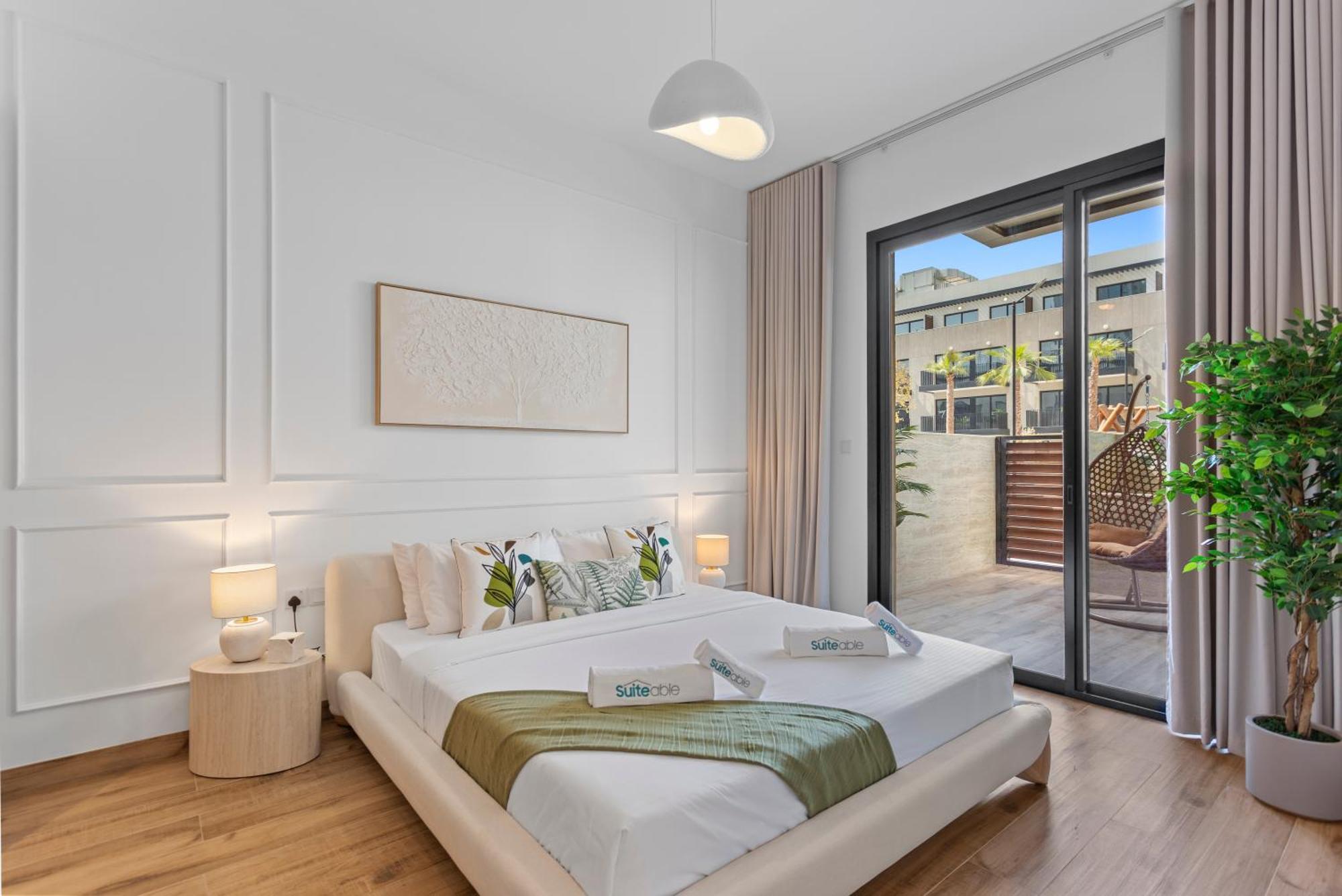 Apartment Spacious 2br Maid's In Jvc W 5 Star Amenities *